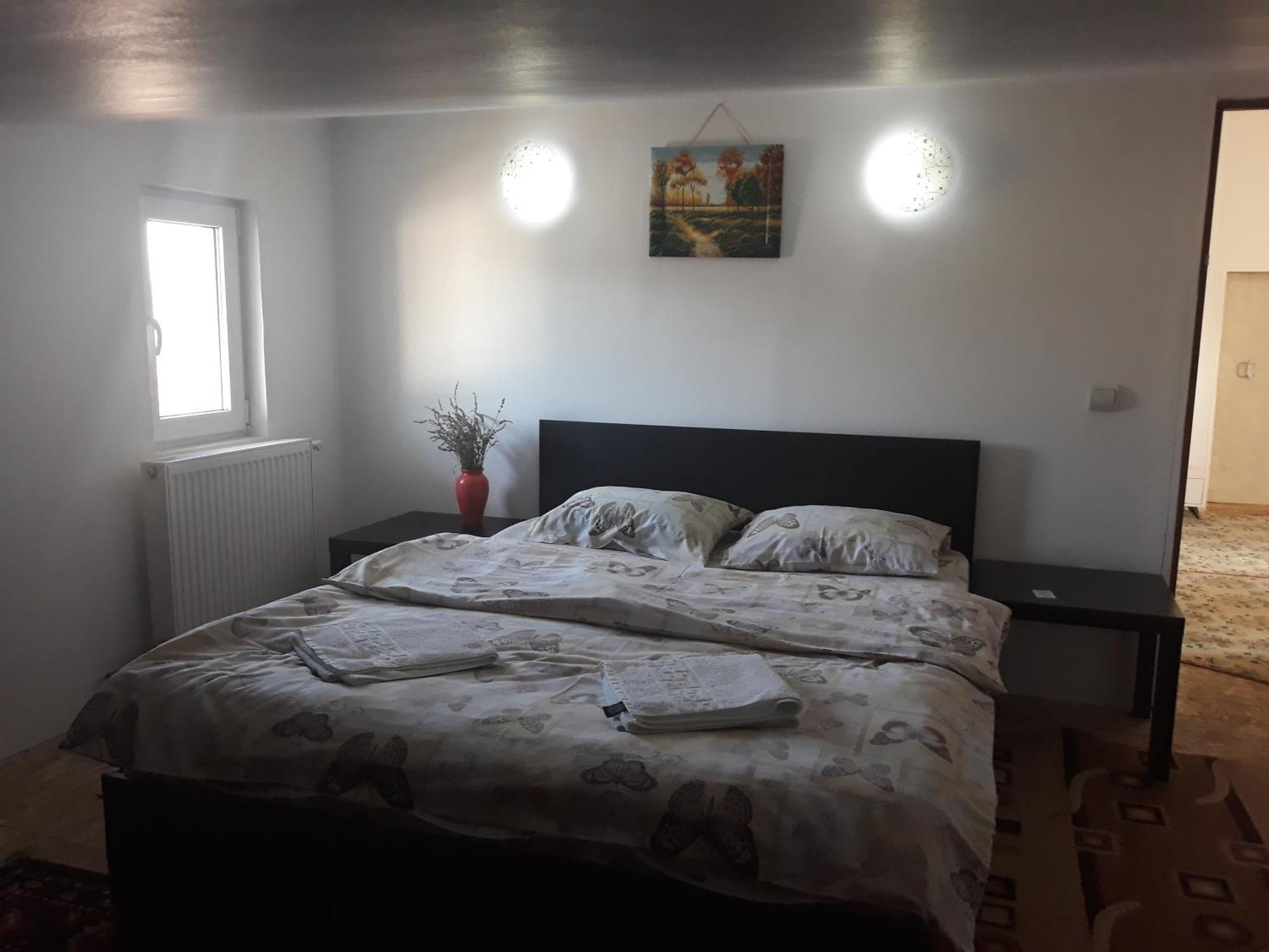Vila Madudu Vălenii de Munte Exteriör bild